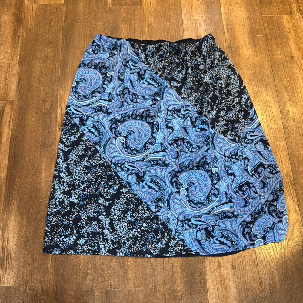 Style & Co. Blue and Black Paisley Skirt Size 24W